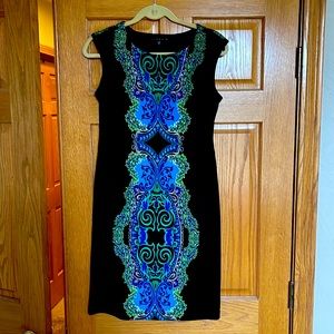 Beautiful pullover no wrinkle dress